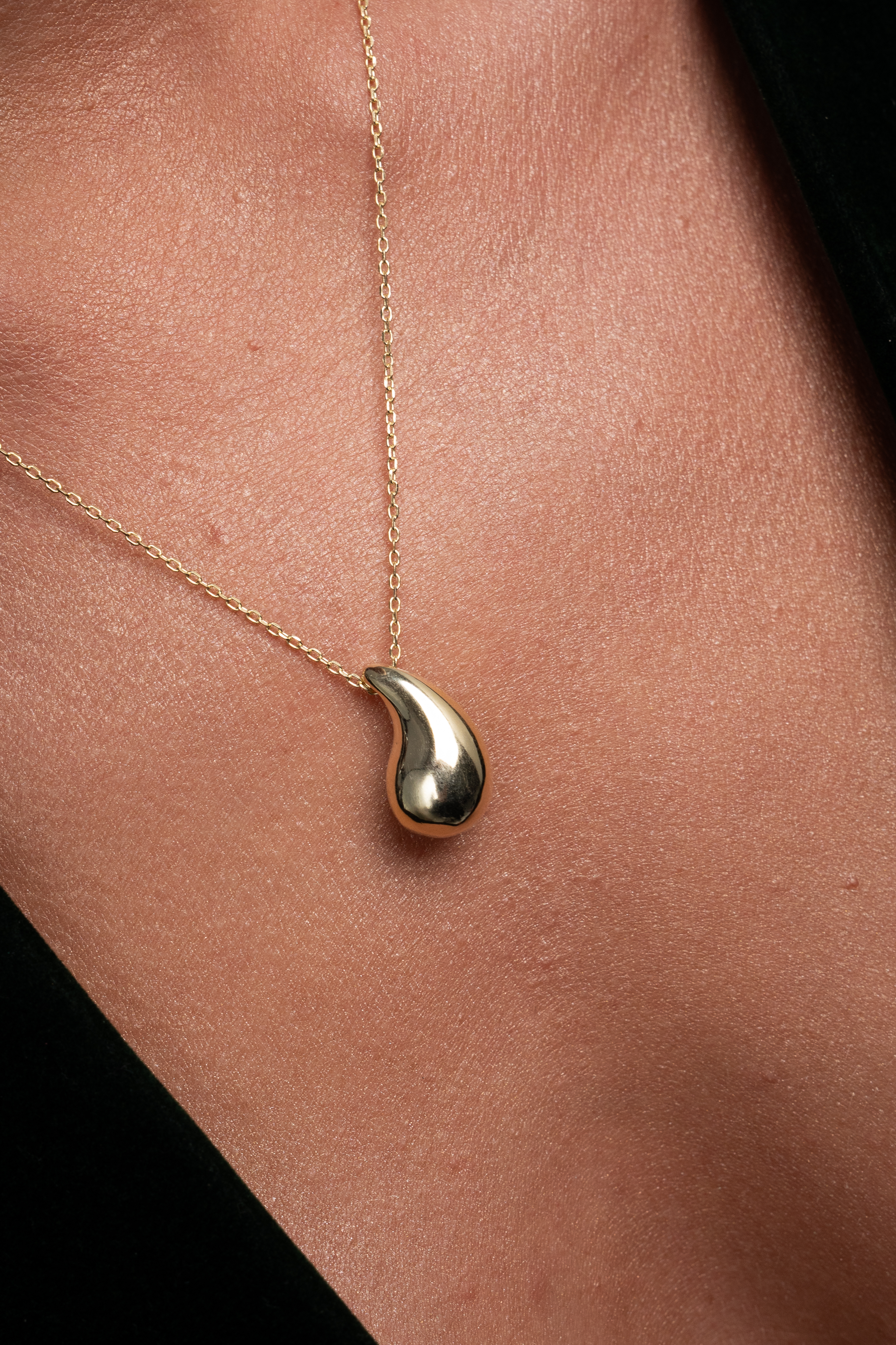 COLECTIA LADY ILSY - Colier Golden Teardrop