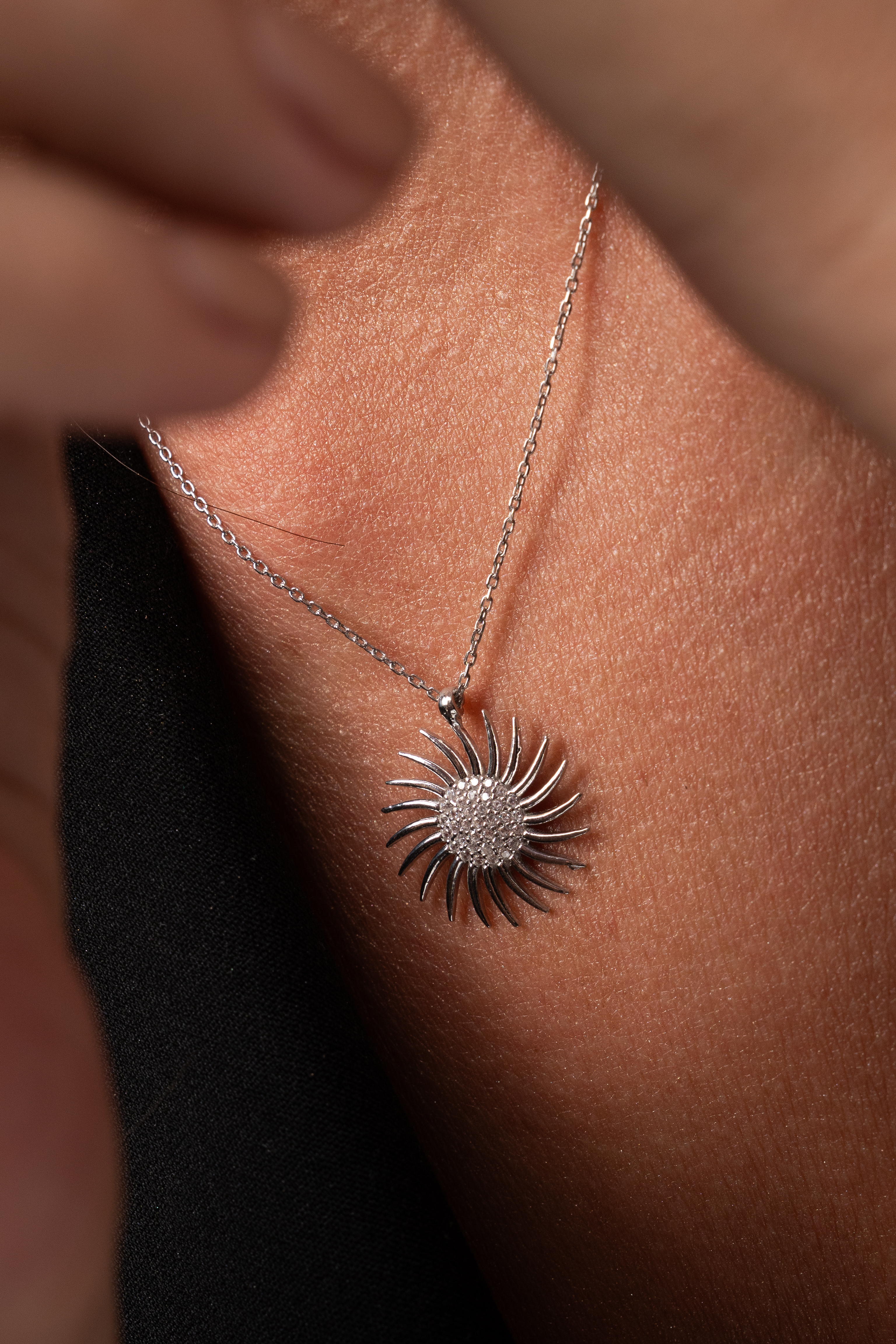 Colier Ray of Light [2]