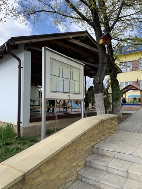 Panou informativ exterior [2]