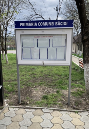 Panou informativ exterior [2]