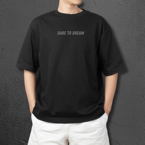 Tricou “Dare to Dream” – Oversized Streetwear Unisex – Alb / Negru [0]