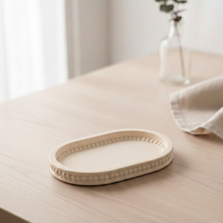 Obiecte decorative din ceramica - Tăviță cu perle bej „Esența”