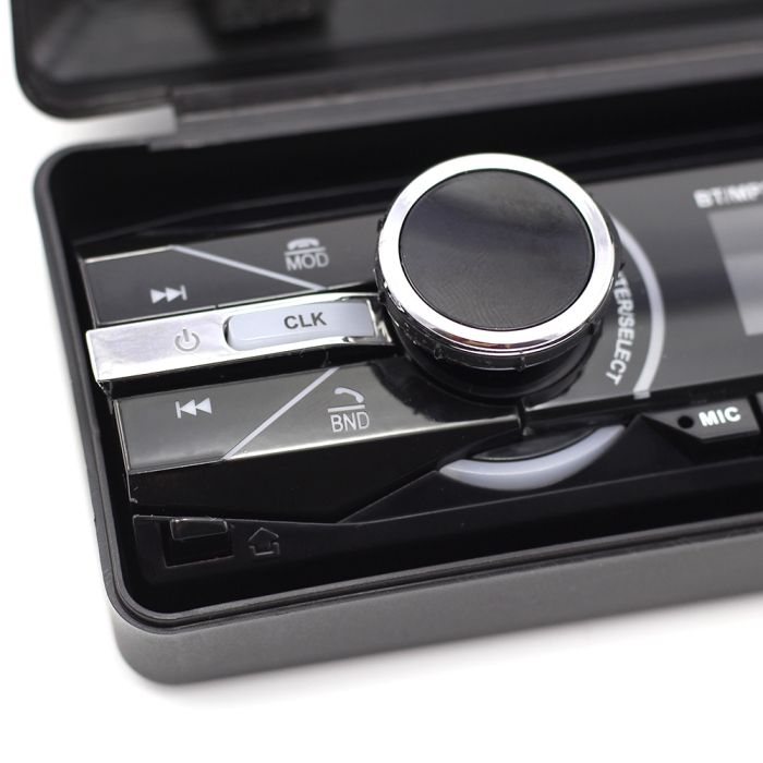 MP3 player auto cu BLUETOOTH si fata detasabila 4 x 50W redare muzica [3]