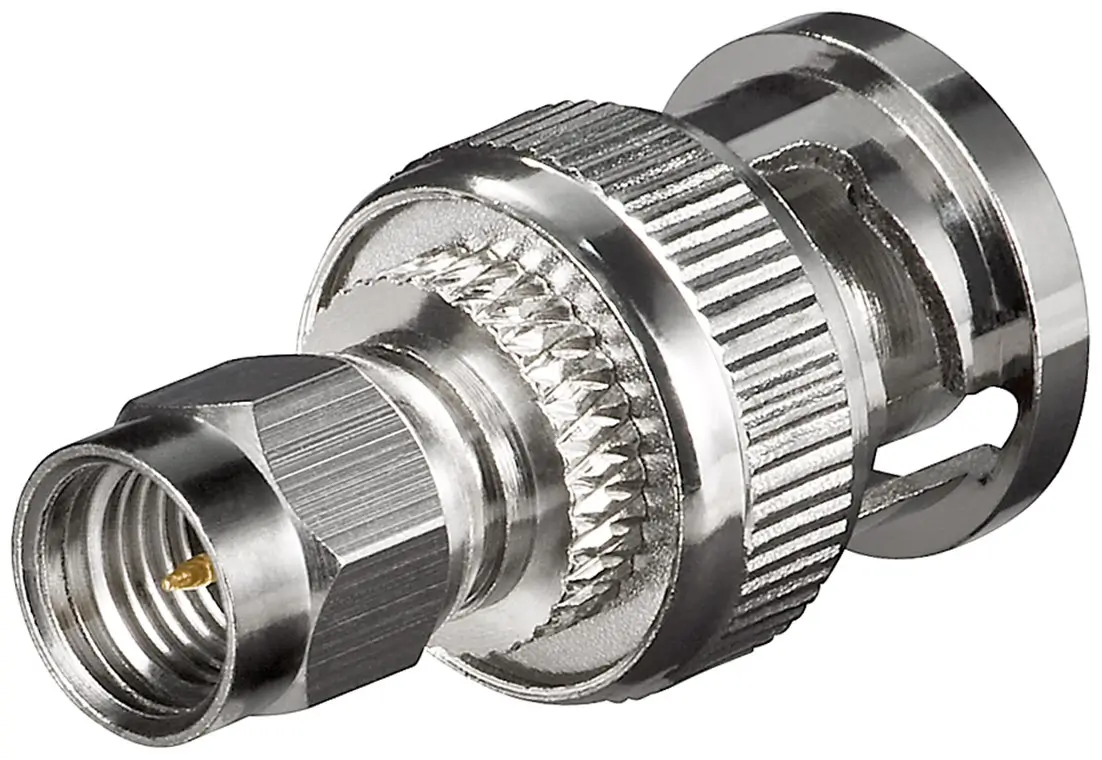 Adaptoare BNC - Adaptor SMA tata la BNC tata placat cu aur pentru cablu RG 174/U, model 11855, brand Goobay.