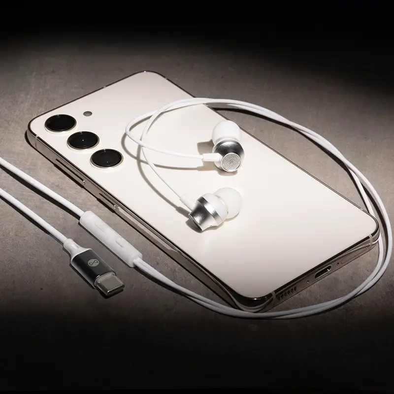 Casti stereo cu microfon mufa USB TYPE C 1.2m 32ohm alb FOREVER GSM187600 - IoElectronice.ro [3]