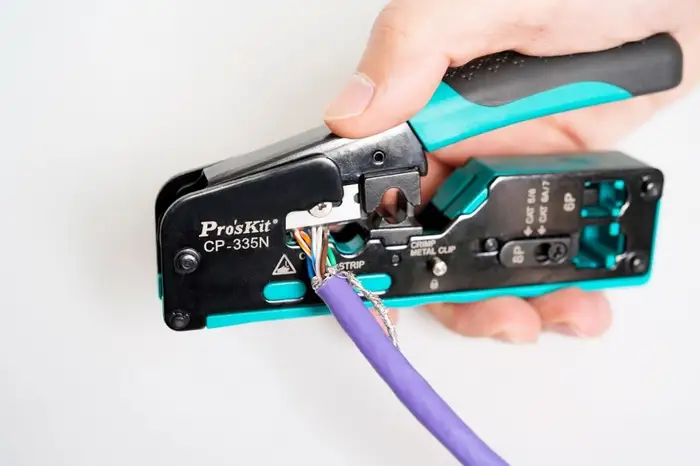 Cleste de sertizare modular RJ45 Cat5/Cat6/Cat7 3in1 taiere/dezizolare/sertizare Pro'sKit CP-335N - IoElectronice.ro [4]