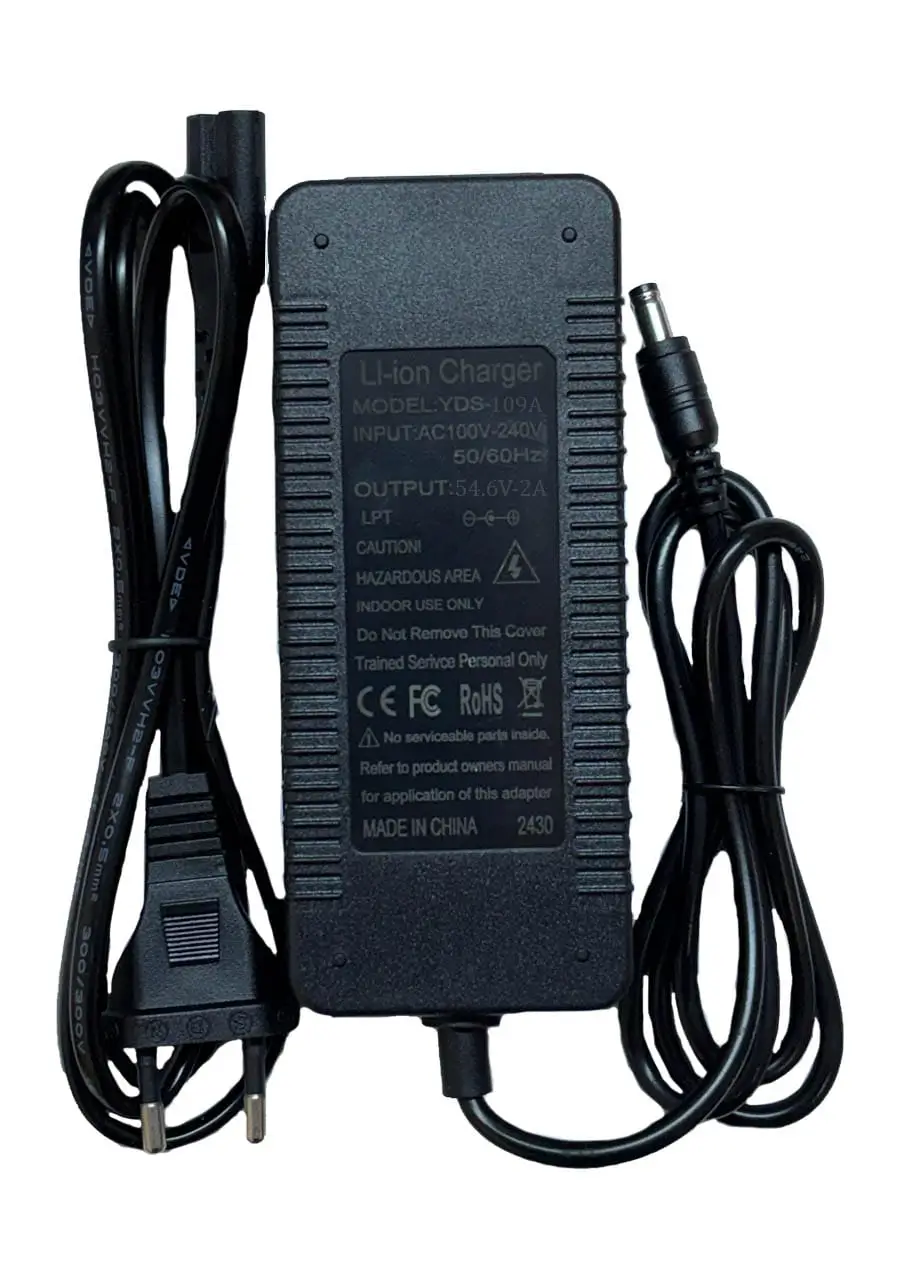 Electrice - Încărcător LI-ION 54.6V 2A cu mufă 5.5x2.5 mm (545) – IoElectronice.ro