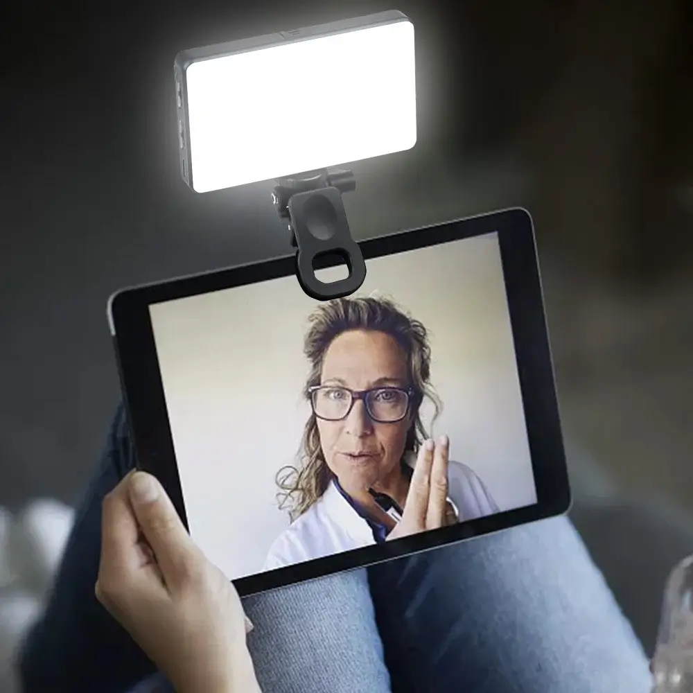 Lumina LED pentru Fotografii și Selfie cu 140 LED-uri, Baterie 3100mAh, Temperaturi 2500-9000K, RGB și Moduri de Efecte [4]