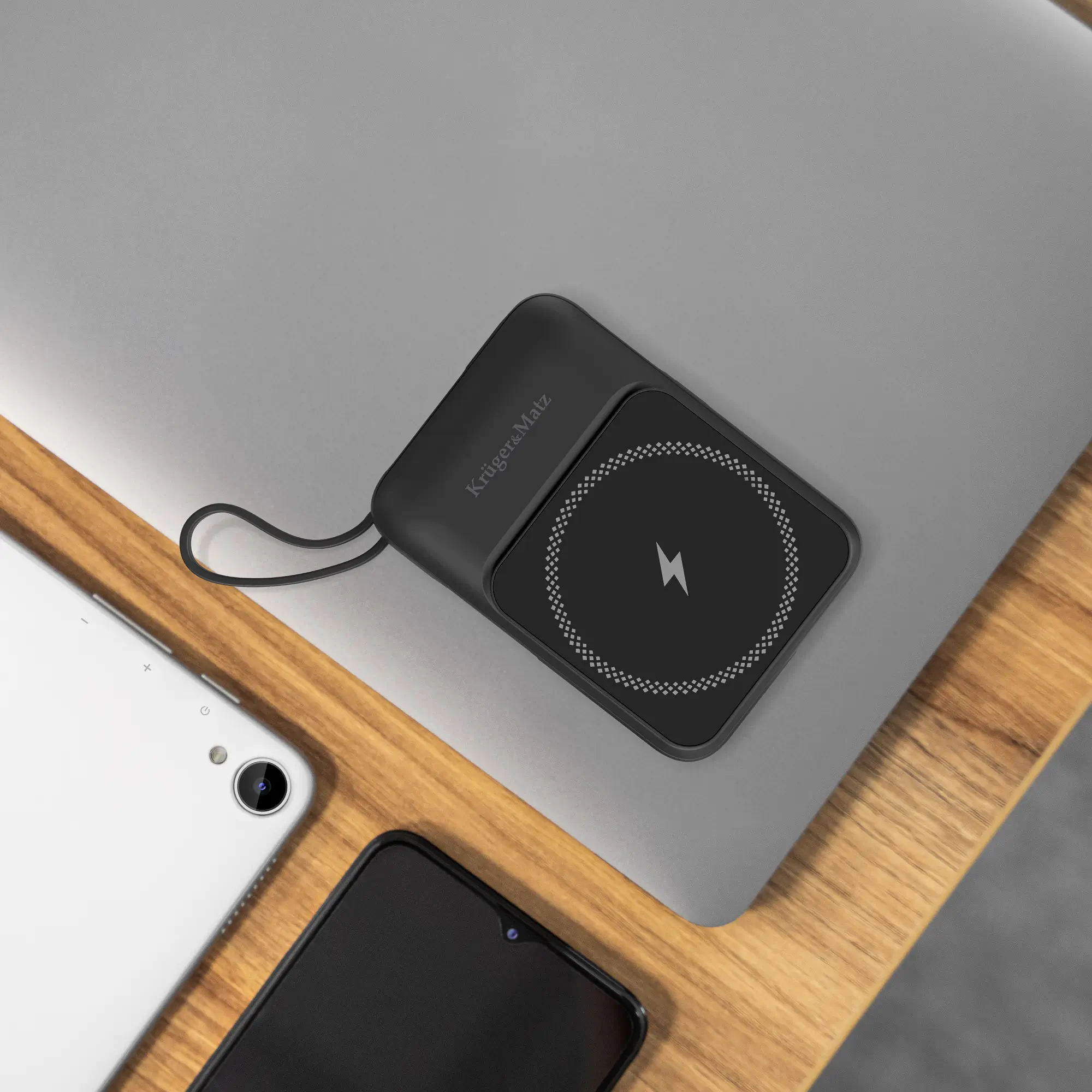 Power Bank inductie Kruger&Matz KM0913-B 10000mAh Li-ion Mag Safe wireless 15W / USB-C 20W / USB-A 22.5W / Lightning 10W – IoElectronice.ro [9]