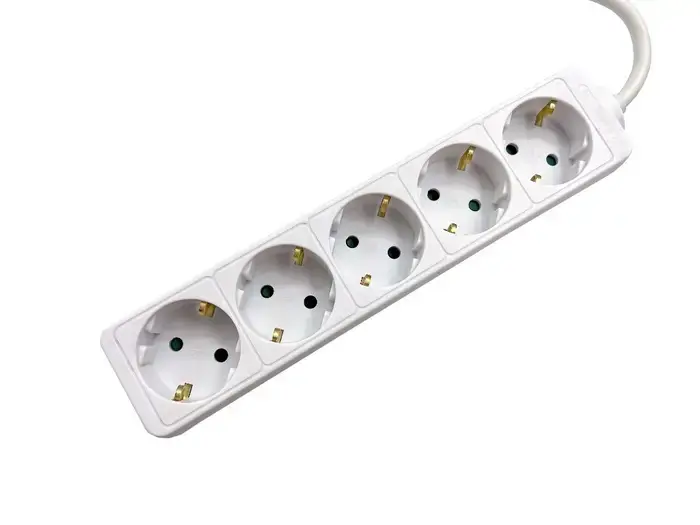 Electrice - Prelungitor 5 prize 3m cablu 3x1.5mmp alb Well EXTS-5S3M/04-WL 16A 3500W