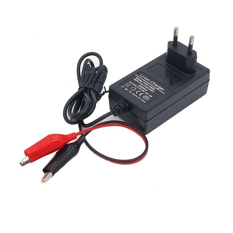 Alimentator VRLAB pentru acumulatori 12V plumb acid/gel, 230V, 3A, cu fire terminale și crocodili [1]