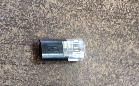 Conector în I pentru două fire cu blocare [8]