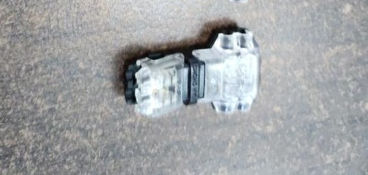 Conector rapid blocare T pentru două fire [6]