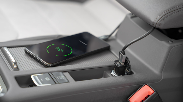 Încărcător auto Kruger&Matz 12-24VDC brichetă, USB Type C + USB 3.1A QC 3.0 PD 20W, negru, garanție 24 luni. [3]
