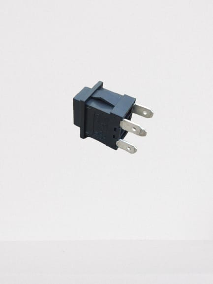 Intrerupător PUSH BUTON 10A 250V 4 contacte roșu 22x15x31mm OEM [2]
