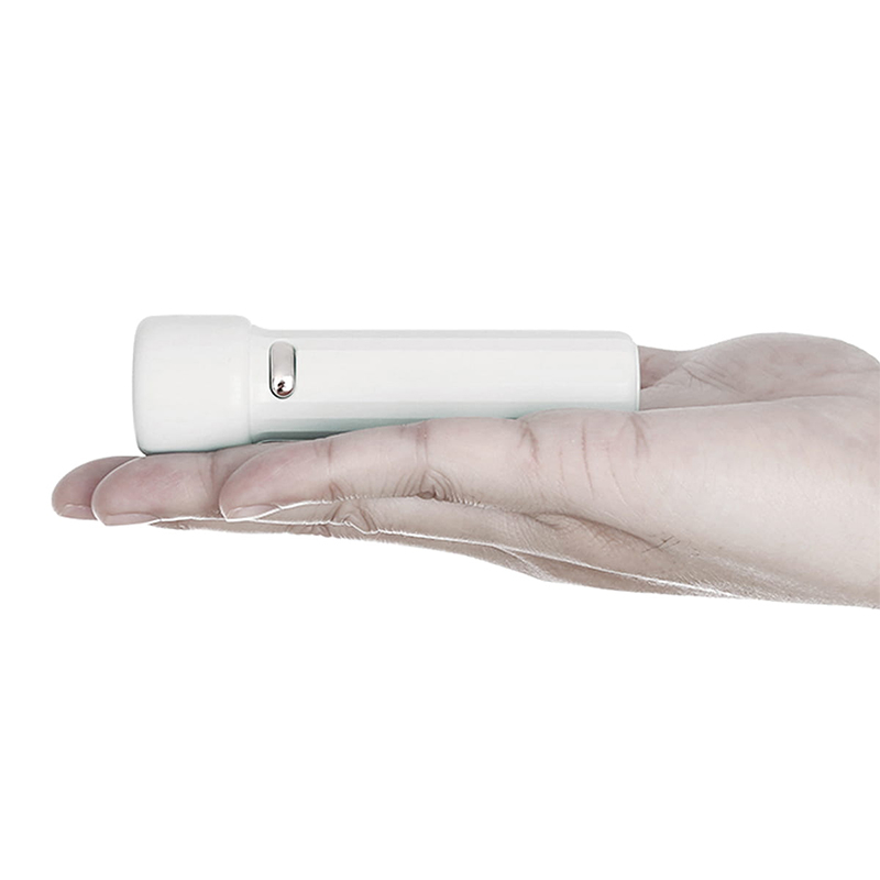 Lanterna LED 2W cu acumulator 3.7V, încărcare microUSB, până la 10 ore, perfectă pentru interior și exterior [4]