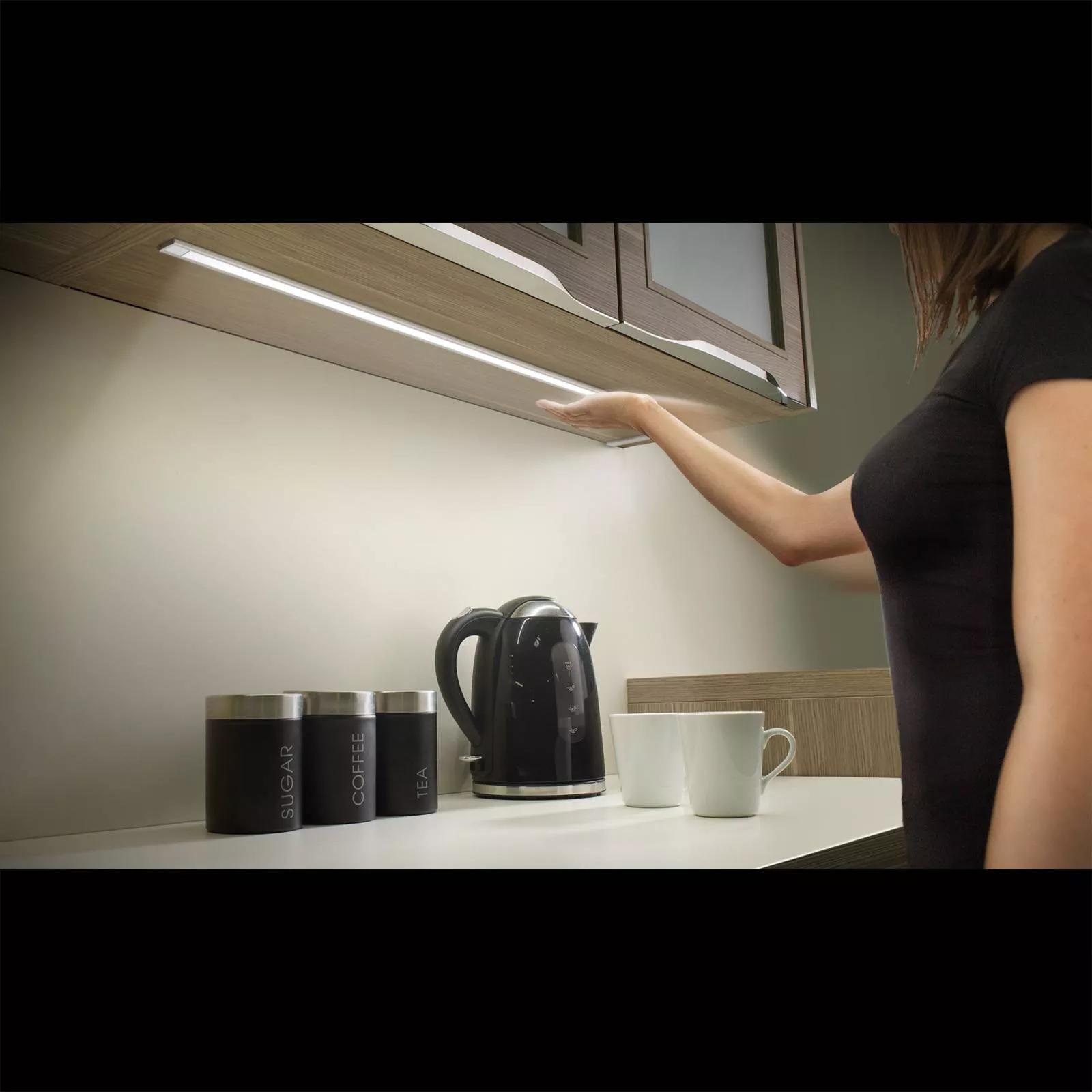 Lumina LED cu senzor de mișcare LED 5W 380lm 4000K ultraslim 300x40x9mm PHENOM – IoElectronice.ro [6]