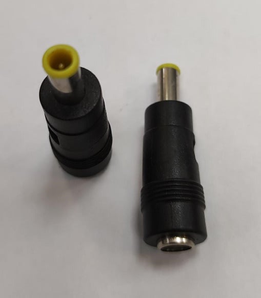 Mufa adaptoare alimentare DC 2.5x5.5 mm la 5.5x1.1 mm cu Pin interior – Conexiune sigură și compatibilă [1]