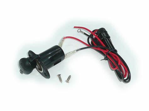 Priza brichetă auto SCi 12V 10A cu fir, adaptor soclu auto, montare pe panou, culoare neagră [1]