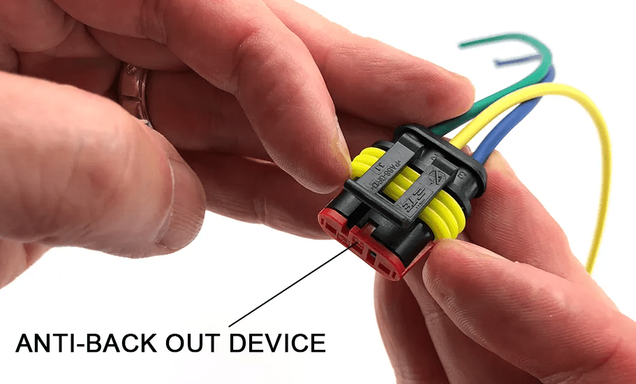 Set conector cablu Superseal 1.5 mama mufa 3 pin 3 pini inclusi + 3 garnituri incluse IP67 TE Connectivity 282087-1-SET-F – IoElectronice.ro [2]