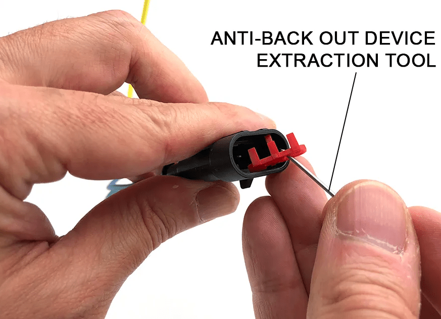 Set conector cablu Superseal 1.5 tata mufa 1 pin 1 pin inclus + 1 garnitura inclusa IP67 TE Connectivity 282103-1-SET-M - IoElectronice.ro [7]