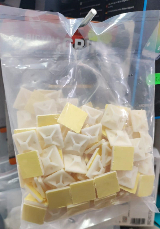 Suporti autoadezive pentru coliere plastic 19x19mm 100buc fixPoint – IoElectronice.ro [2]