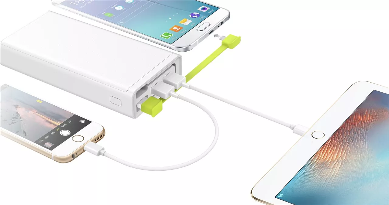 Acumulator extern 20000mAh Micro-USB Goobay, 6 luni garanție, ideal pentru încărcarea rapidă a dispozitivelor mobile. [2]