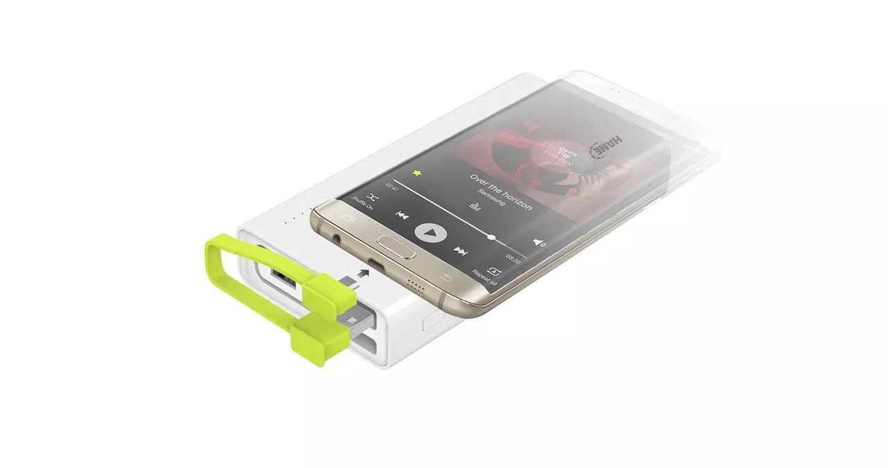 Acumulator extern 20000mAh Micro-USB Goobay, 6 luni garanție, ideal pentru încărcarea rapidă a dispozitivelor mobile. [3]