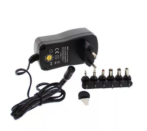 Electrice - Alimentator universal in comutatie 2250mA 3-12V 2.25A 6 mufe Well