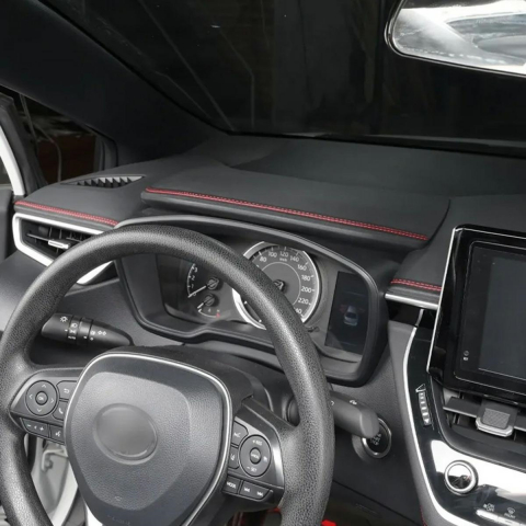 Banda decorativă pentru interior auto, piele ecologică, 2m, neagră cu cusătură roșie, ușor de instalat și elegantă [5]