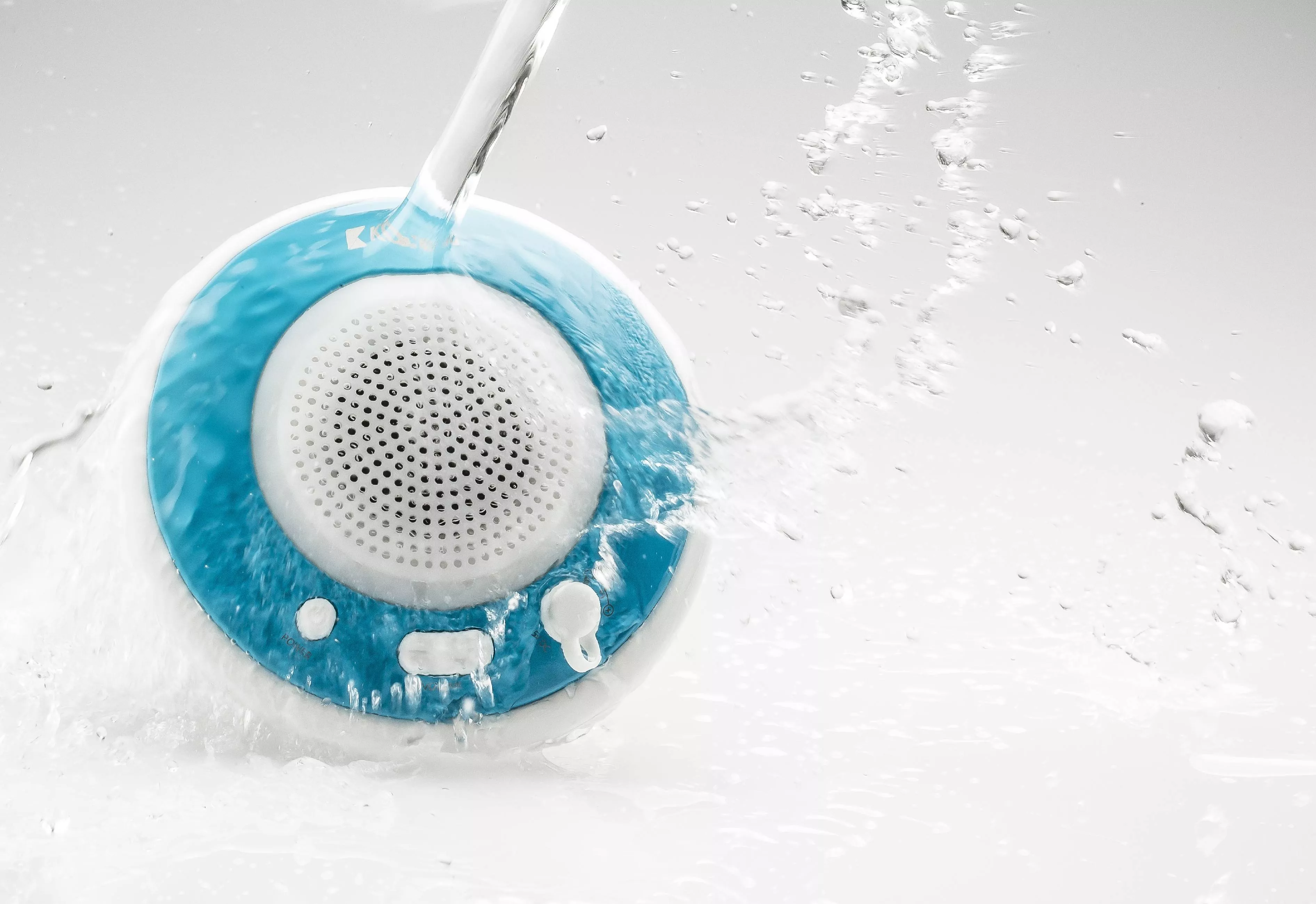 Boxe si difuzoare - Boxa Bluetooth impermeabilă albastră Sweex 3W – IoElectronice.ro