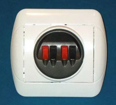 Mufe difuzor - Conector boxa x4 perete sub tencuiala – IoElectronice.ro