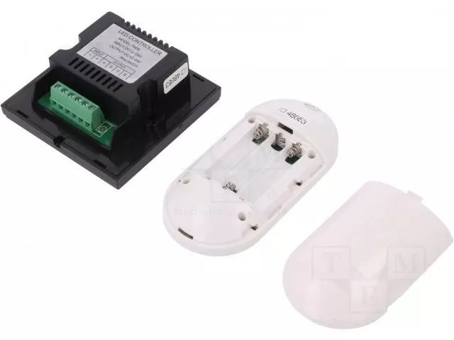 Controler LED 12A control iluminare RGB 12/24VDC Canale 3 negru OPTOFLASH CTR-RGB-4A-PANEL – IoElectronice.ro [1]