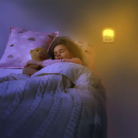 Lampa veghe patrata cu senzor lumina alb calda 3000K + 2x USB V-tac SKU-507 – IoElectronice.ro [3]