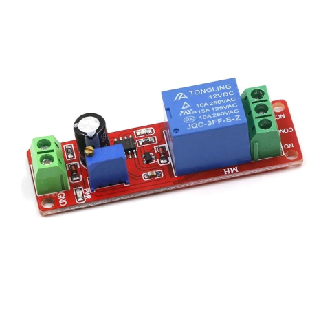 Modul releu 5V timer NE555 cu tensiune de intrare 5V DC, circuit integrat pentru temporizare și control automat. [1]