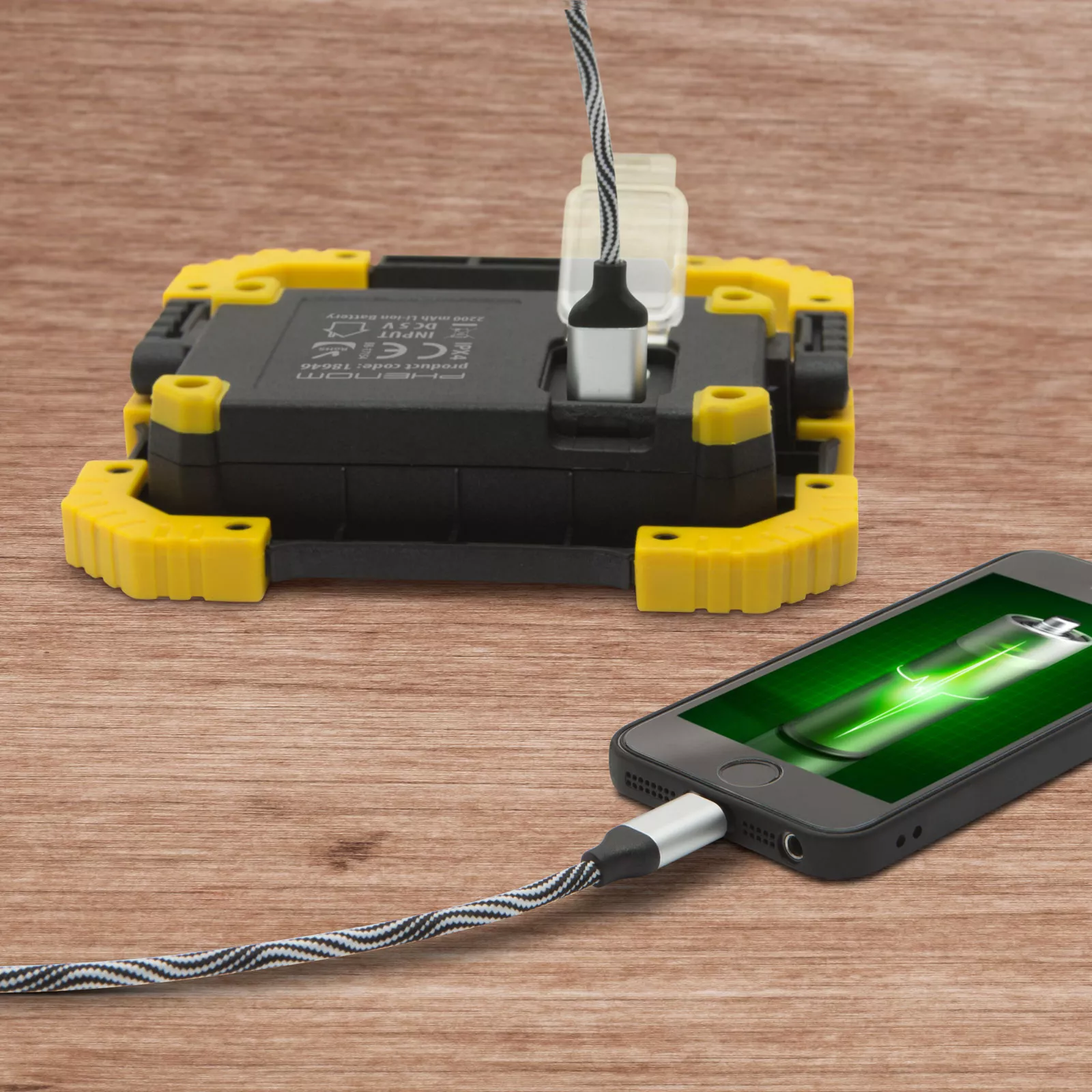 Reflector multifunctional COB LED reincarcabil USB acumulator incorporat 2x2200mAh 16W 1000lm IPX4 Phenom – IoElectronice.ro [1]