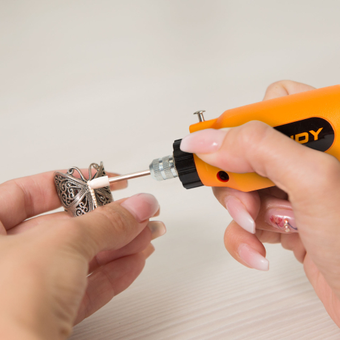 Set mașină pirogravat șlefuit 230V 78 componente HANDY, model versatil pentru artizanat și hobby-uri. [2]