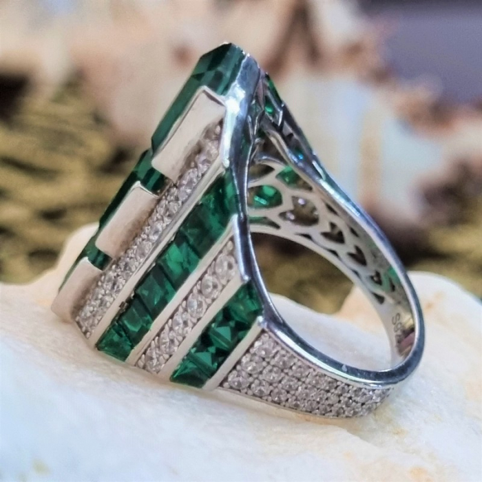 Marysia Rare Green Paraiba Tourmaline [16]