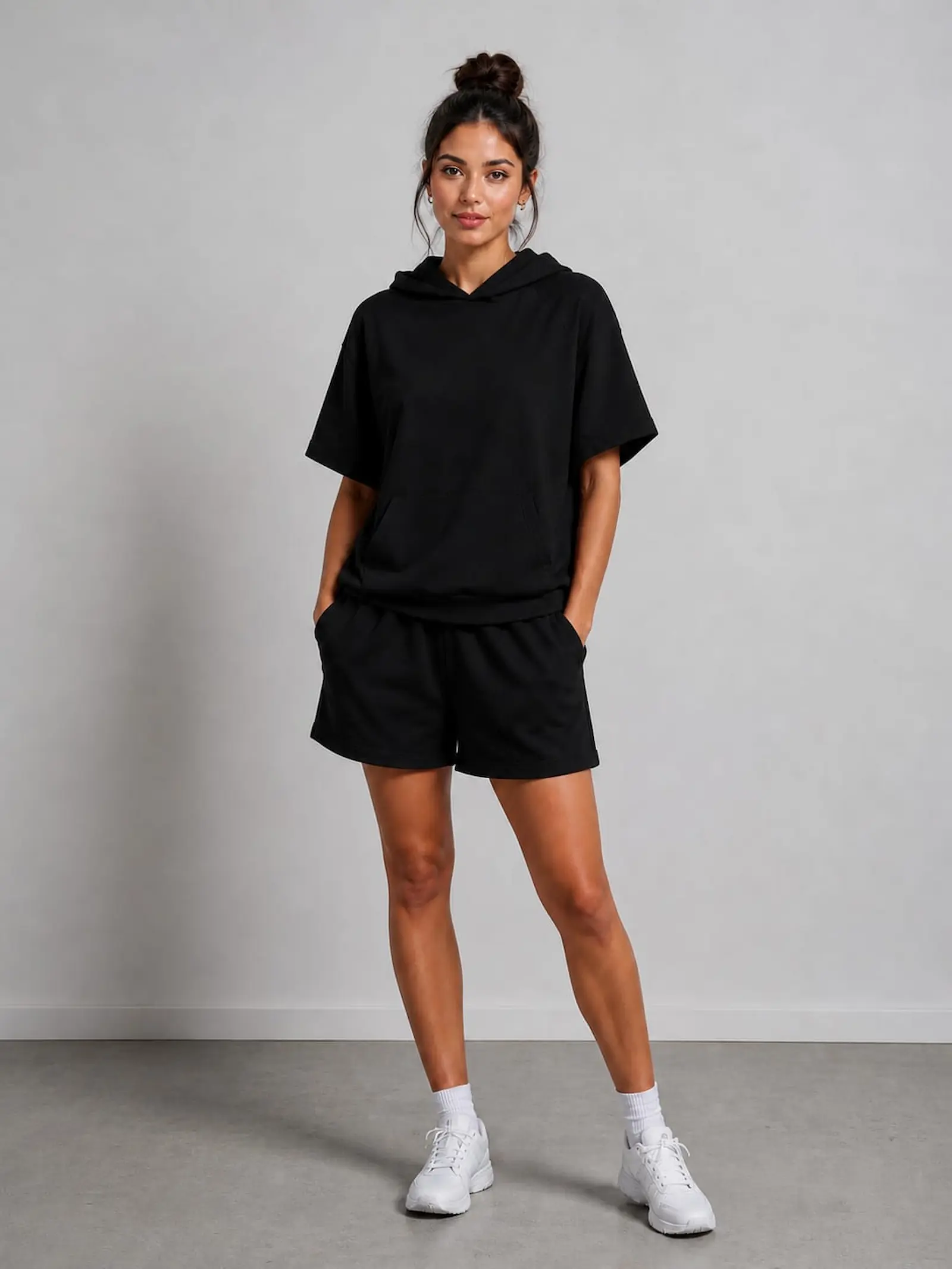 Compleuri - Set Sport Dama Negru Bumbac Hanorac si Pantaloni Scurti - Isabellia.ro