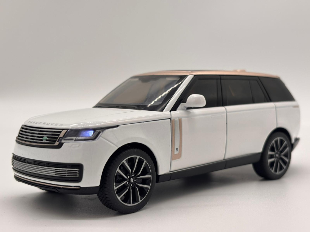 Automachetă Land Rover Range Rover Sport din Metal, 1:32, Funcție Pull-Back, Uși, Capotă și Portbagaj Deschizătoare, Lumină și Sunet, 16.5 cm [16]