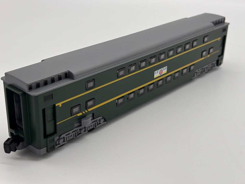 2 Locomotive Electrice cu Vagon din Metal – 70 cm Lungime Totală, Sunete și Lumini, Baterii Incluse [11]