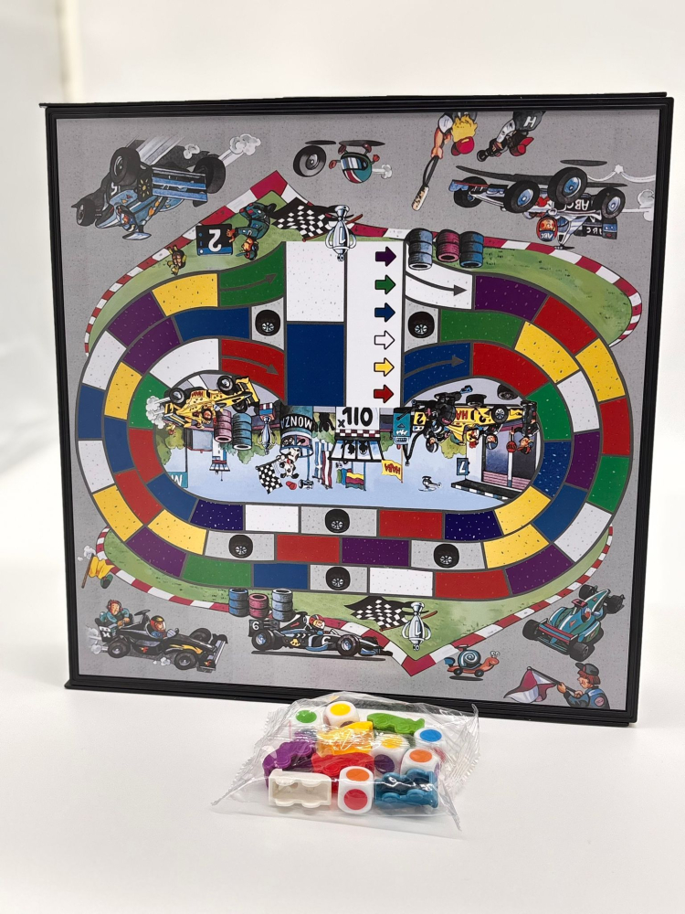 Joc de Masă Racing Game – 2-6 Jucători, Cu Mașinuțe, Zaruri Colorate și Tablă 32x32 cm, Strategie și Distracție pentru Toată Familia [5]