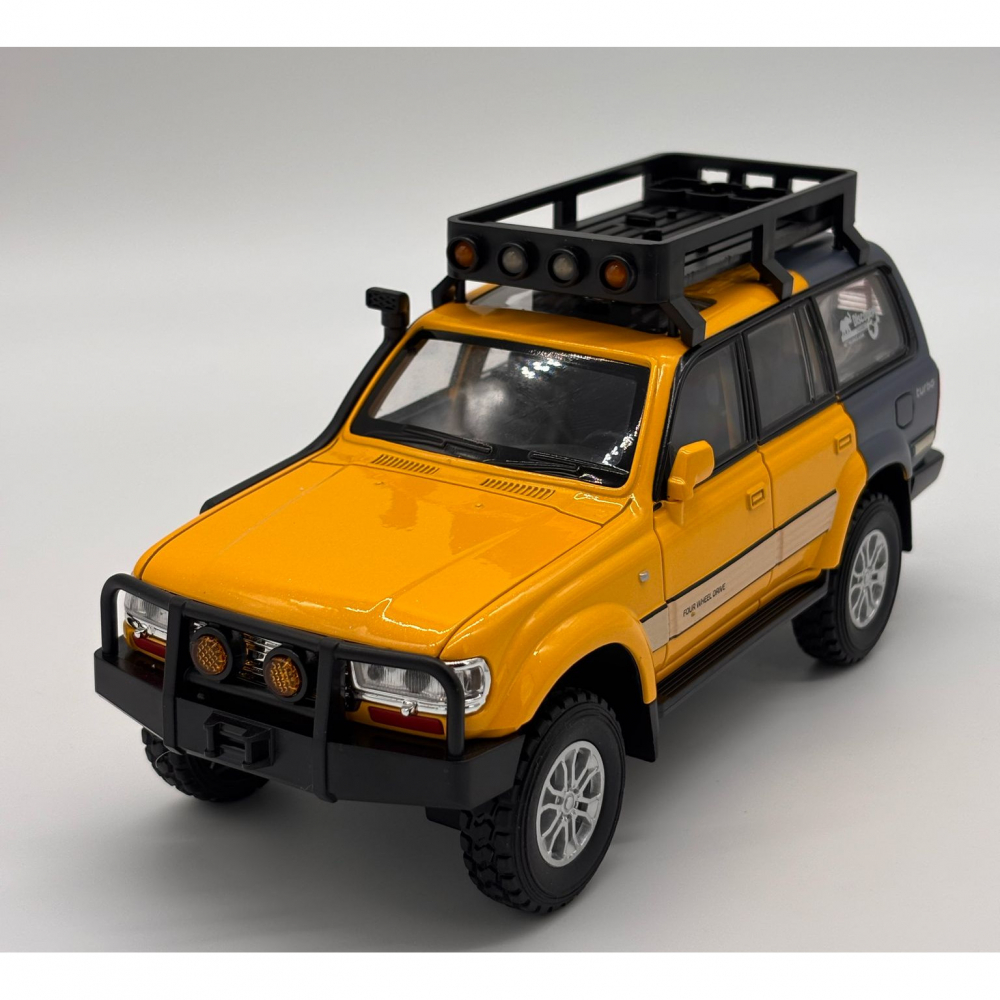 Macheta Toyota Land Cruiser, din Metal, cu Sunete, Lumini, Functie Pull-Back, Accesorii, Usi, Capota si Portbagaj Deschizatoare [12]