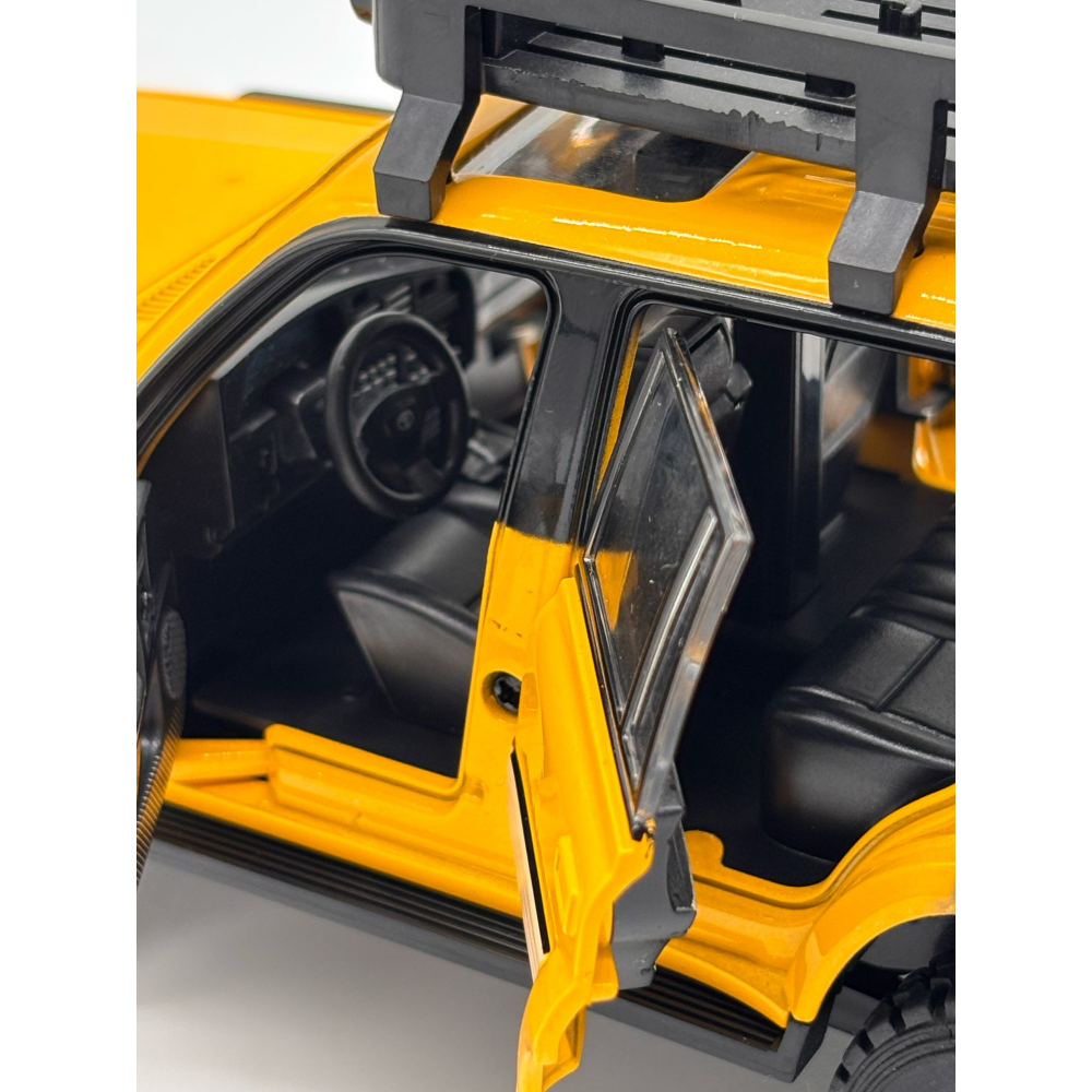 Macheta Toyota Land Cruiser, din Metal, cu Sunete, Lumini, Functie Pull-Back, Accesorii, Usi, Capota si Portbagaj Deschizatoare [5]