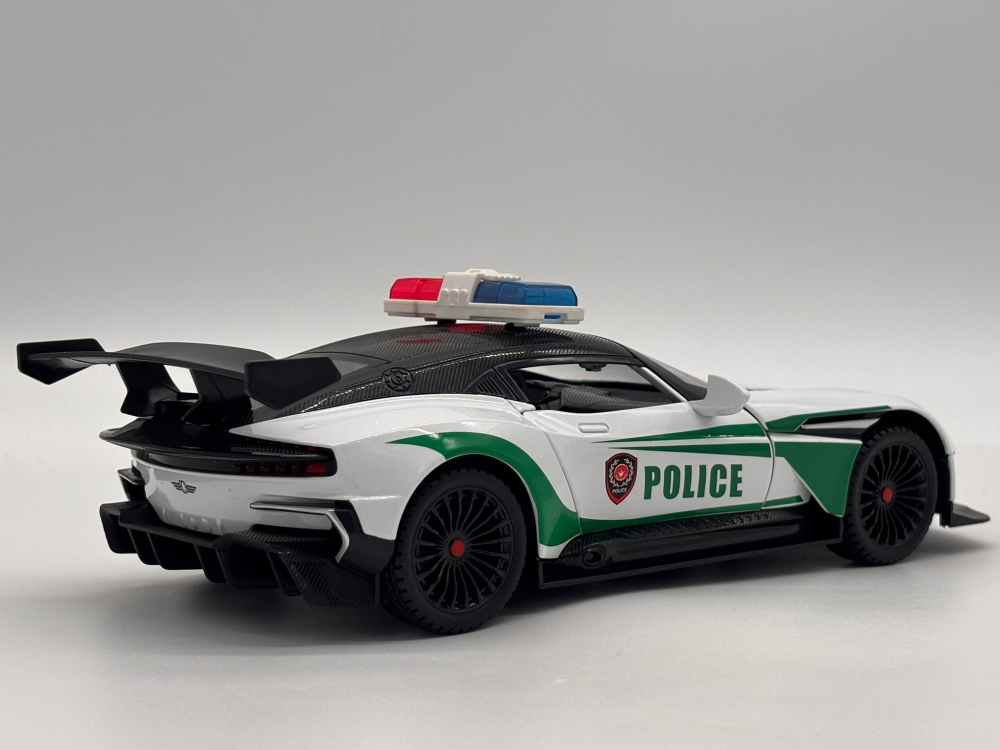 Automachetă Aston Martin Valkyrie Poliție, din Metal, 1:24, 20 cm, Funcție Pull-Back, Elemente Mobile, Sunete și Lumini [6]
