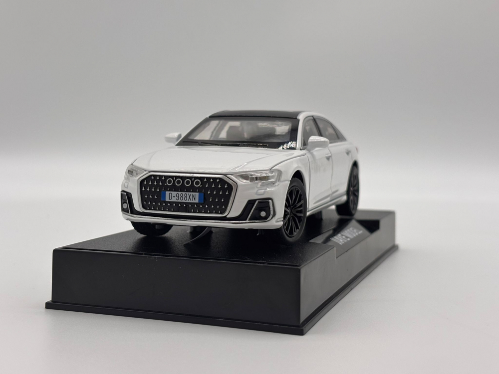 Automacheta Audi A8, din Metal  – 15cm, Sunete și Lumină, Elemente Mobile, Funcție Pull Back, Detalii Realiste [8]