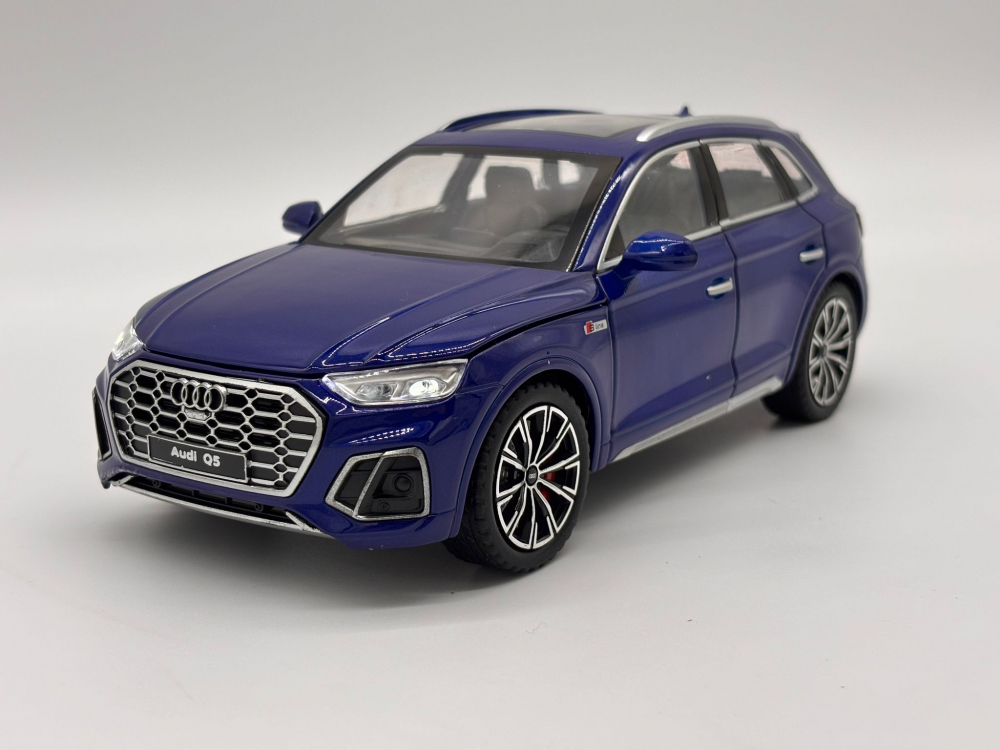Automacheta Audi Q5 S-Line 45 TFSI, din Metal – 20,5 cm, cu Funcție Pull-Back, Sunete, Lumini și Elemente Mobile [15]
