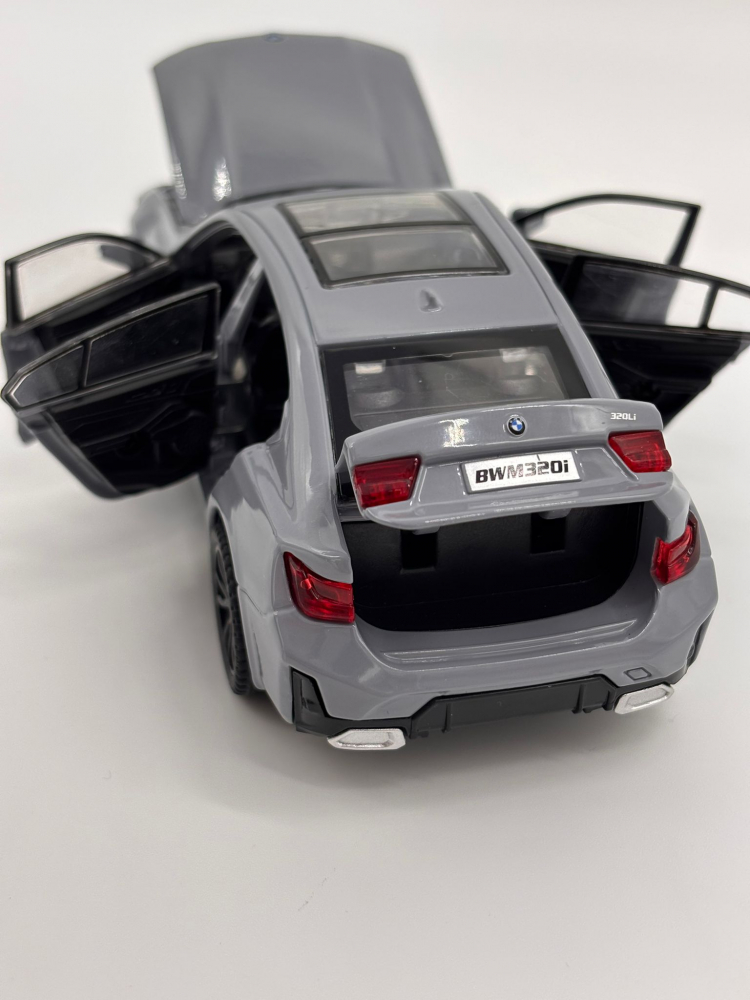 Automacheta BMW Seria 3 320i – Pachet M, din Metal, cu Sunete, Lumini, Roti Directionabile, Elemente Mobile, 15.5 cm [7]