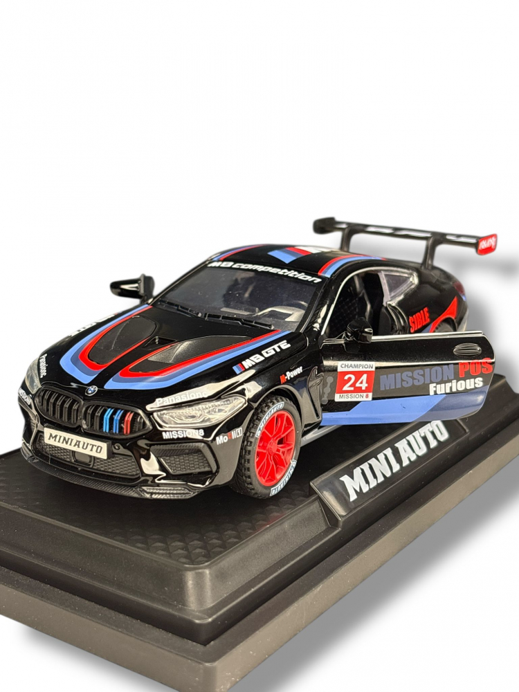 Automacheta BMW M8 Competition, din Metal – 16 cm, Sunete și Lumini, Funcție Pull Back si Elemente Mobile [9]