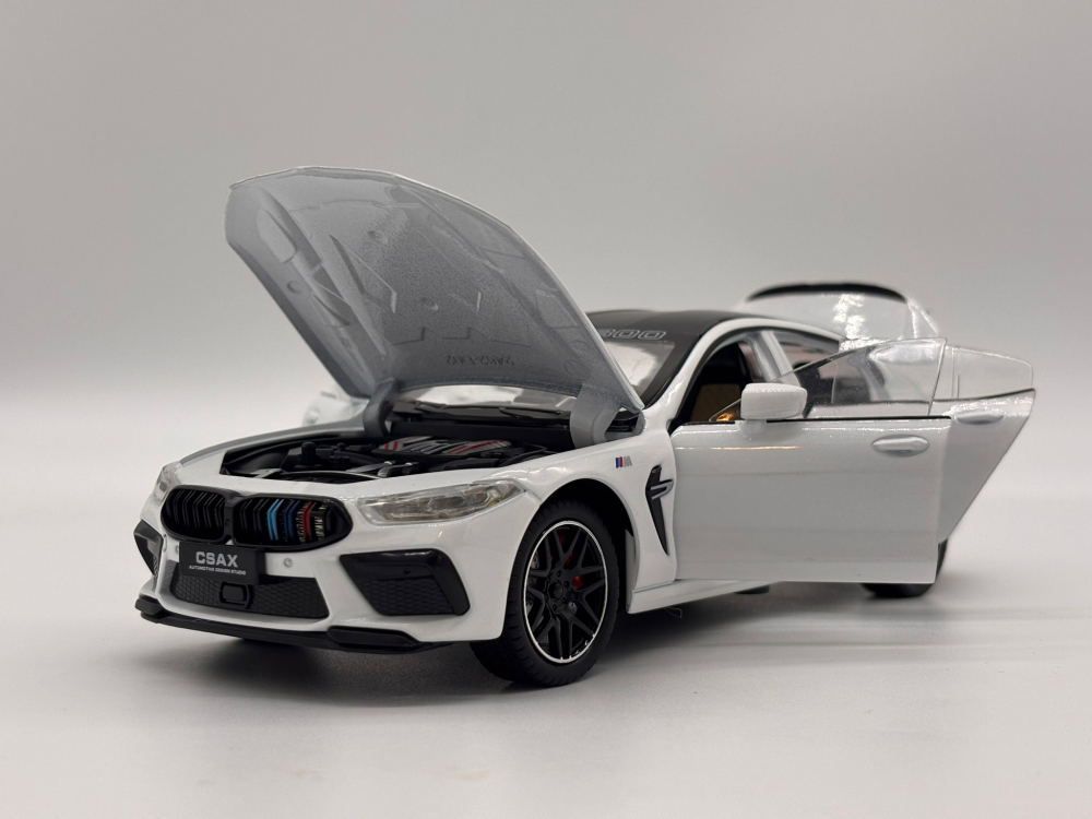 Automachetă BMW M8 Competition Pachet MANHART din Metal, 1:24, Fum pe Bază de Apă, Funcție Pull-Back, Uși, Capotă și Portbagaj Deschizătoare, Lumină și Sunet, 21 cm [6]